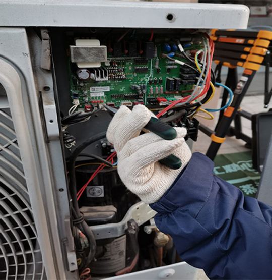  双鸭山维修空调不制热